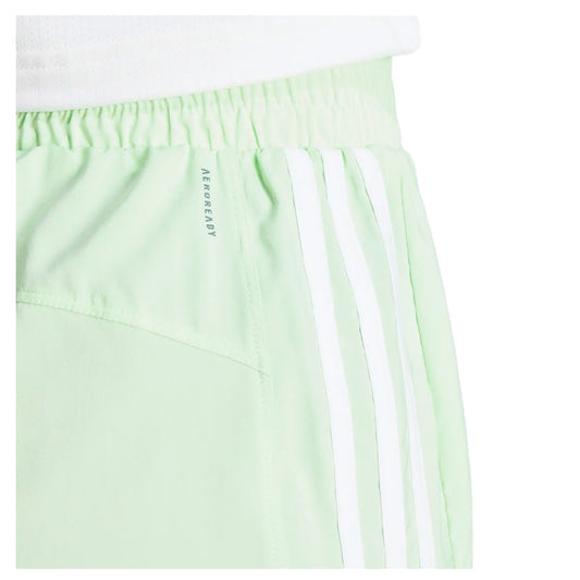 Short Adidas Pacer Wvn High IT7763 para mujer de color verde de uso para entrenamiento con tecnología AEROREADY