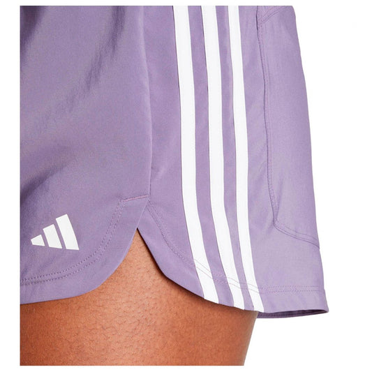 Short Adidas Pacer Wvn High IT7764 para mujer de color morado de uso para entrenamiento con tecnología AEROREADY