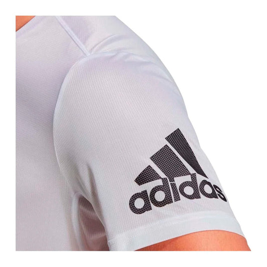 Playera Adidas RU Event Tee HB7141 para hombre de color blanco de uso para entrenamiento