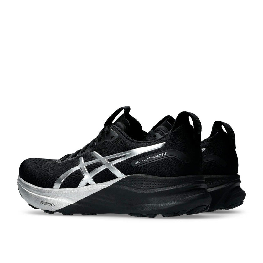 Tenis Asics GEL-Nimbus 28 Platinum 1012B978.001 para mujer de color negro con detalles en plata de uso para correr