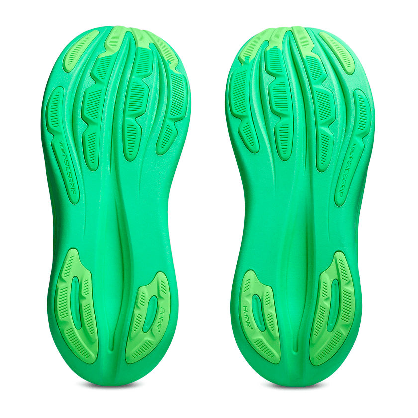 Tenis Asics GEL-Nimbus 28 1011C127.300 para hombre de color verde neón de uso para correr