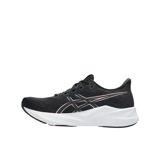 Tenis Asics Versablast 4 1012B775.003 para mujer running color negro con toque rosa