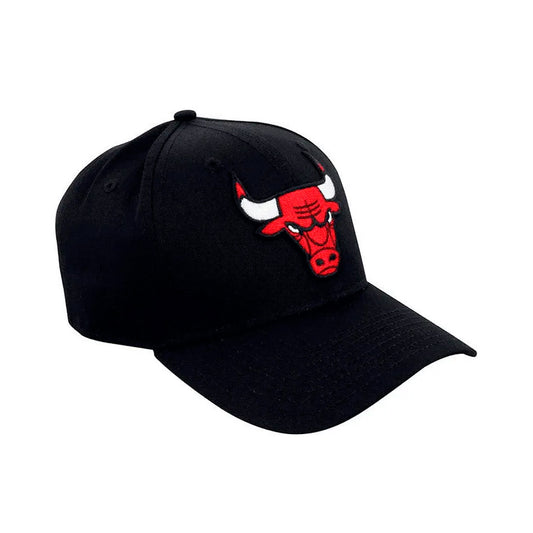 Gorra New Era Mass 940 Chibul Blk 12746245 unisex de color negro con logo de Chicago Bulls de uso casual